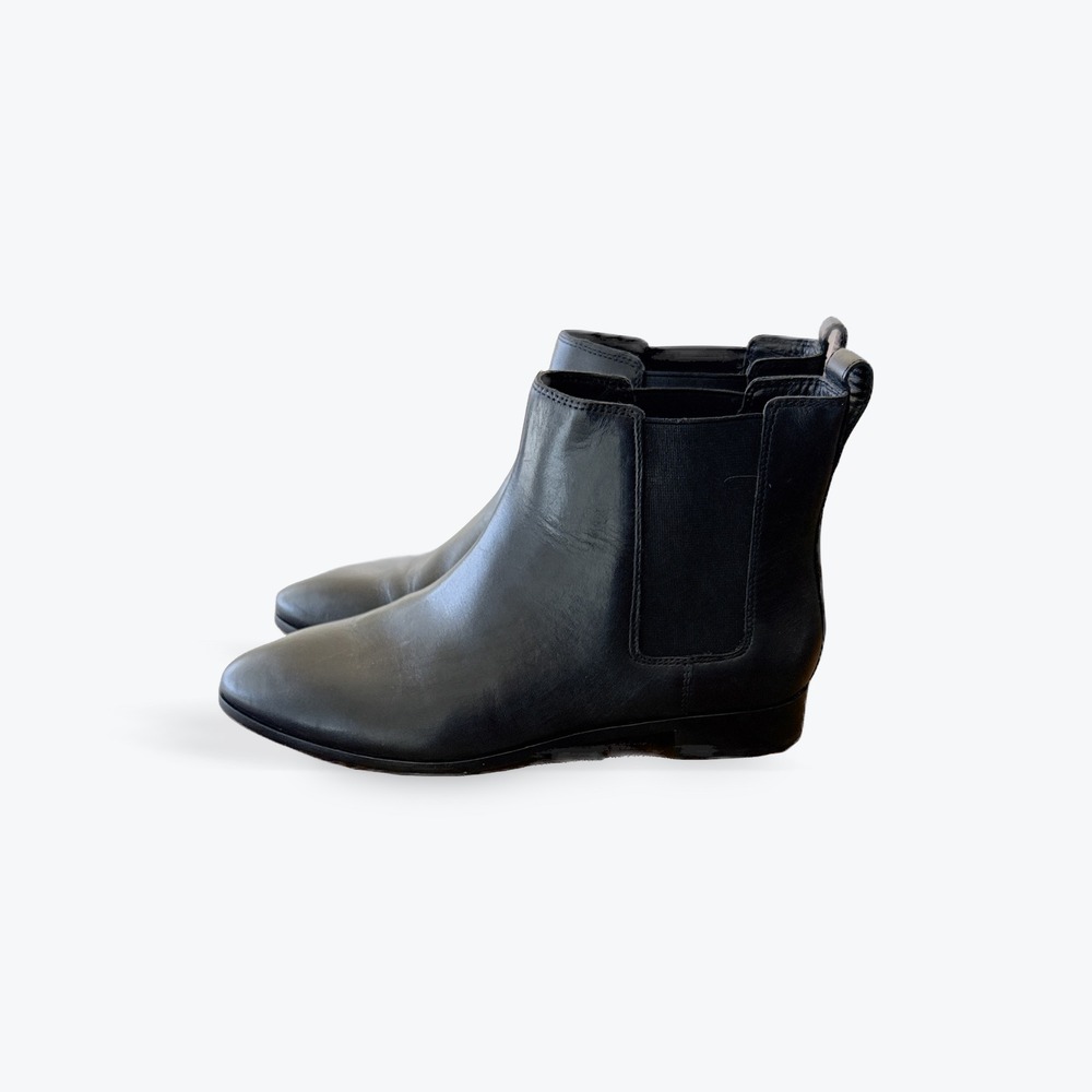 J. Crew Black Leather Chelsea Boots Women's Size‎ 6 Elastic Side Ankle